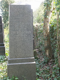 Grabstein Nummer 14 auf dem Friedhof Perleberg