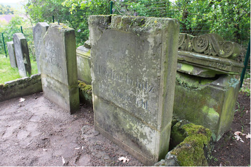 Grabstein Nummer 9 auf dem Friedhof Oderberg