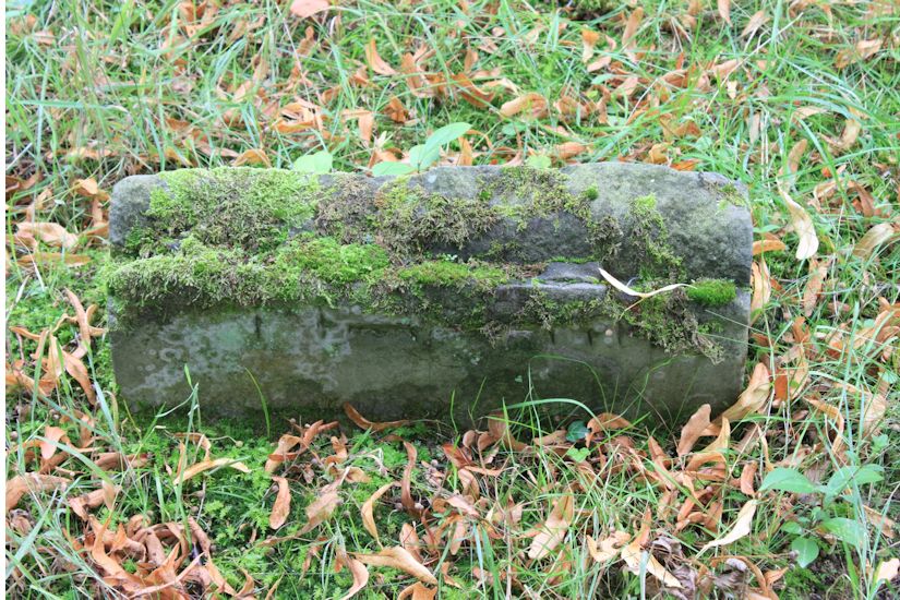 Grabstein Nummer 10 auf dem Friedhof Potsdam