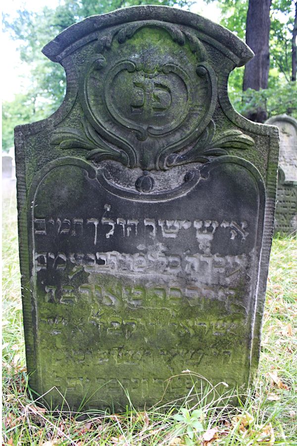 Grabstein Nummer 34 auf dem Friedhof Potsdam