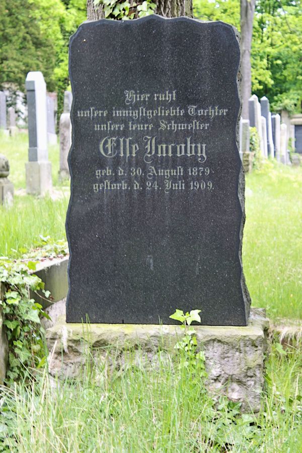 Grabstein Nummer 473 auf dem Friedhof Potsdam