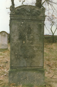 Grabstein Nummer 29 auf dem Friedhof Schwedt