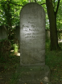 Grabstein Nummer 19 auf dem Friedhof Lindow