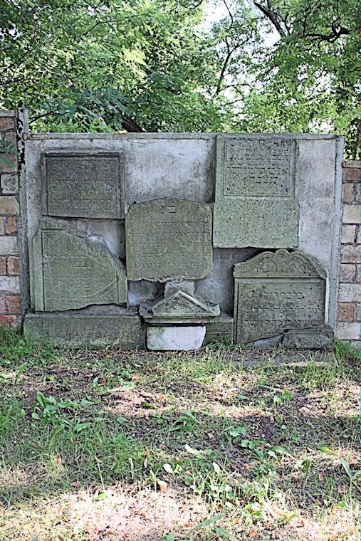 Grabstein Nummer 28 auf dem Friedhof Witnica (Vietz)