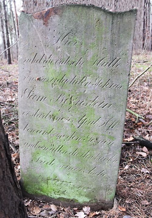 Grabstein Nummer 10 auf dem Friedhof Brójce (Brätz)