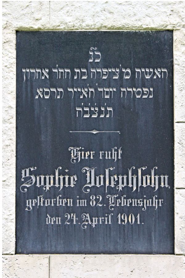 Grabstein Nummer 4576 auf dem Friedhof Potsdam