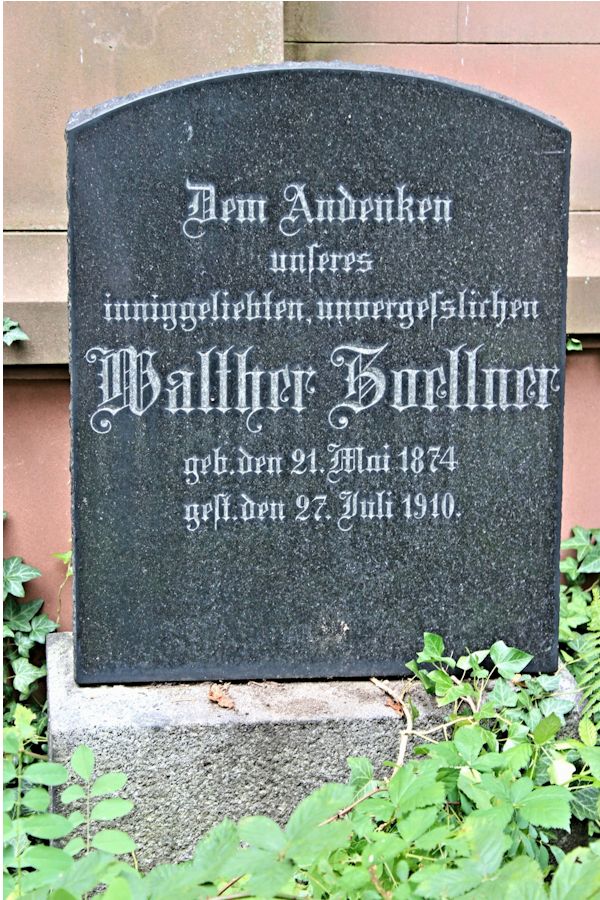 Grabstein Nummer 4561 auf dem Friedhof Potsdam