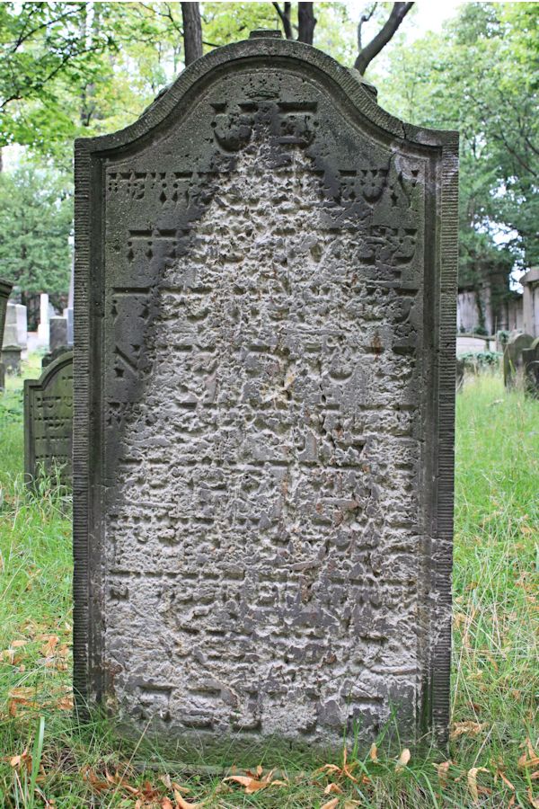 Grabstein Nummer 43 auf dem Friedhof Potsdam