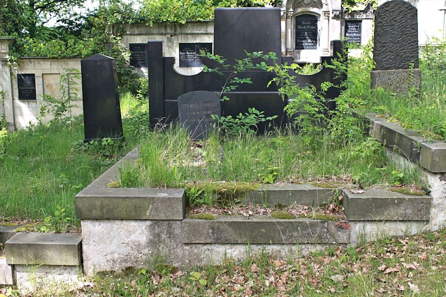 Grabstein Nummer 434 auf dem Friedhof Potsdam