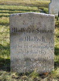 Grabstein Nummer 13 auf dem Friedhof Schwedt