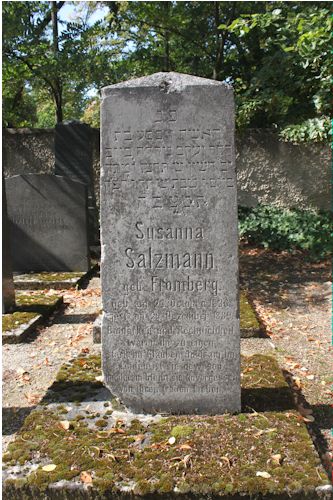 Grabstein Nummer 22 auf dem Friedhof Fürstenwalde