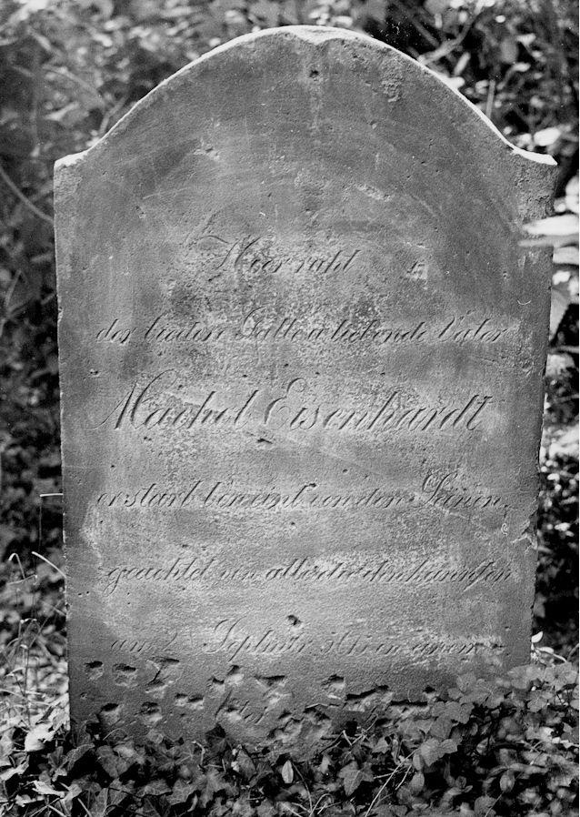 Grabstein Nummer 4 auf dem Friedhof Sulęcin (Zielenzig)