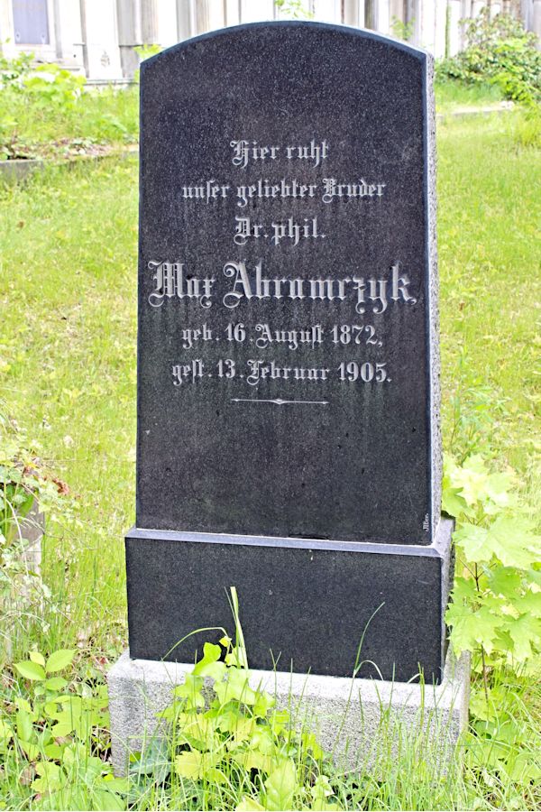 Grabstein Nummer 479 auf dem Friedhof Potsdam