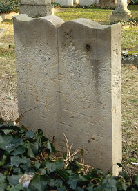 Grabstein Nummer 47 auf dem Friedhof Schwedt