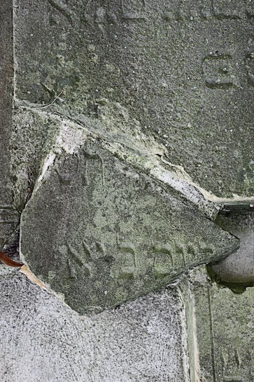 Grabstein Nummer 22 auf dem Friedhof Witnica (Vietz)