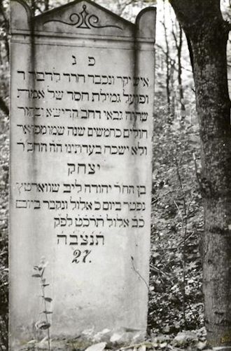Grabstein Nummer 8 auf dem Friedhof Międzyrzecz (Meseritz)