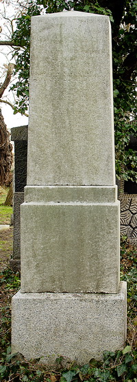 Grabstein Nummer 59 auf dem Friedhof Schwedt