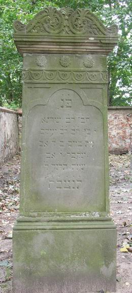Grabstein Nummer 135 auf dem Friedhof Wriezen