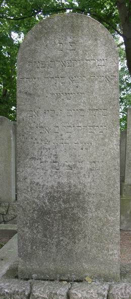 Grabstein Nummer 141 auf dem Friedhof Wriezen