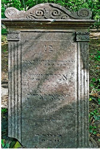 Grabstein Nummer 829 auf dem Friedhof Frankfurt/Oder