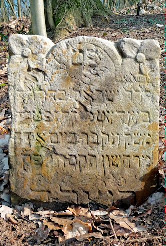 Grabstein Nummer 712 auf dem Friedhof Frankfurt/Oder