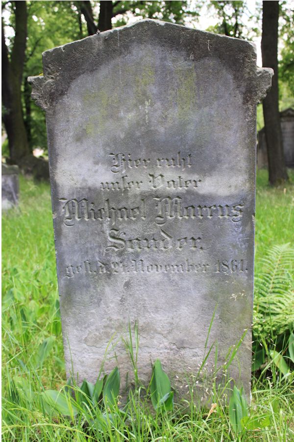 Grabstein Nummer 211 auf dem Friedhof Potsdam