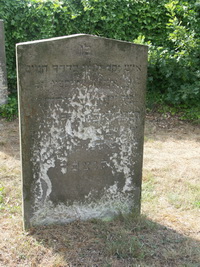 Grabstein Nummer 7 auf dem Friedhof Meinsdorf