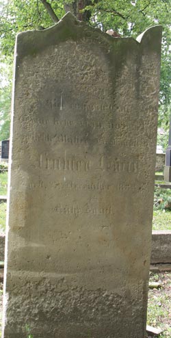 Grabstein Nummer 111 auf dem Friedhof Wriezen