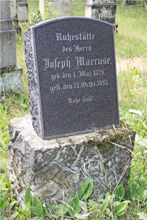 Grabstein Nummer 287 auf dem Friedhof Potsdam