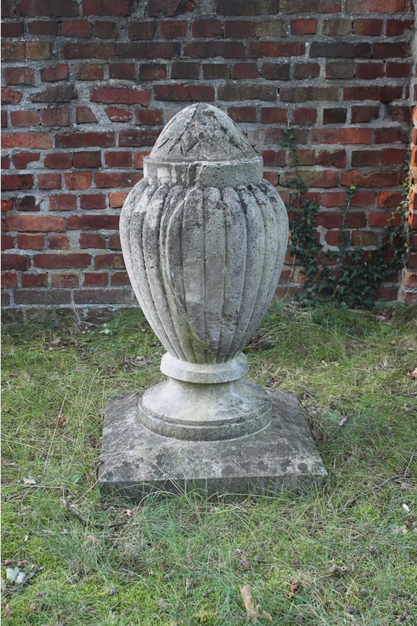 Grabstein Nummer 40 auf dem Friedhof Guben