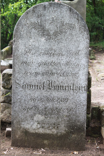 Grabstein Nummer 19 auf dem Friedhof Oderberg
