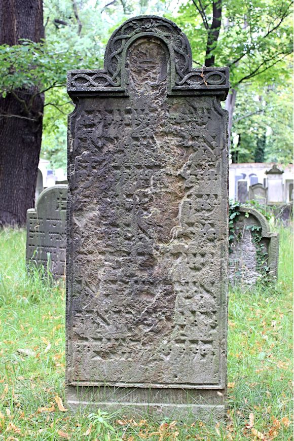 Grabstein Nummer 46 auf dem Friedhof Potsdam