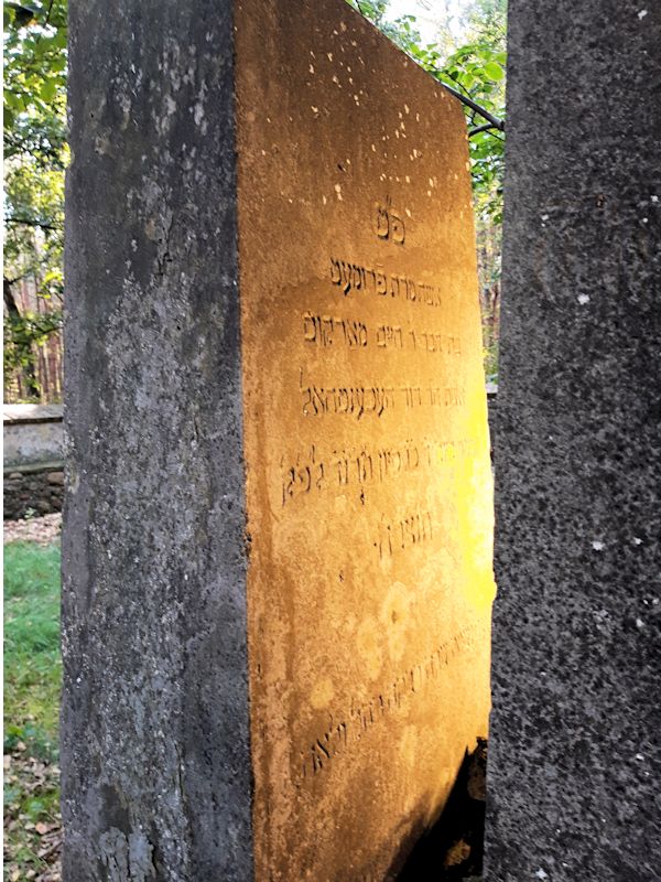 Grabstein Nummer 39 auf dem Friedhof Beeskow
