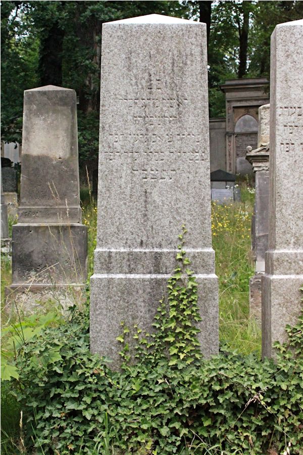 Grabstein Nummer 280 auf dem Friedhof Potsdam
