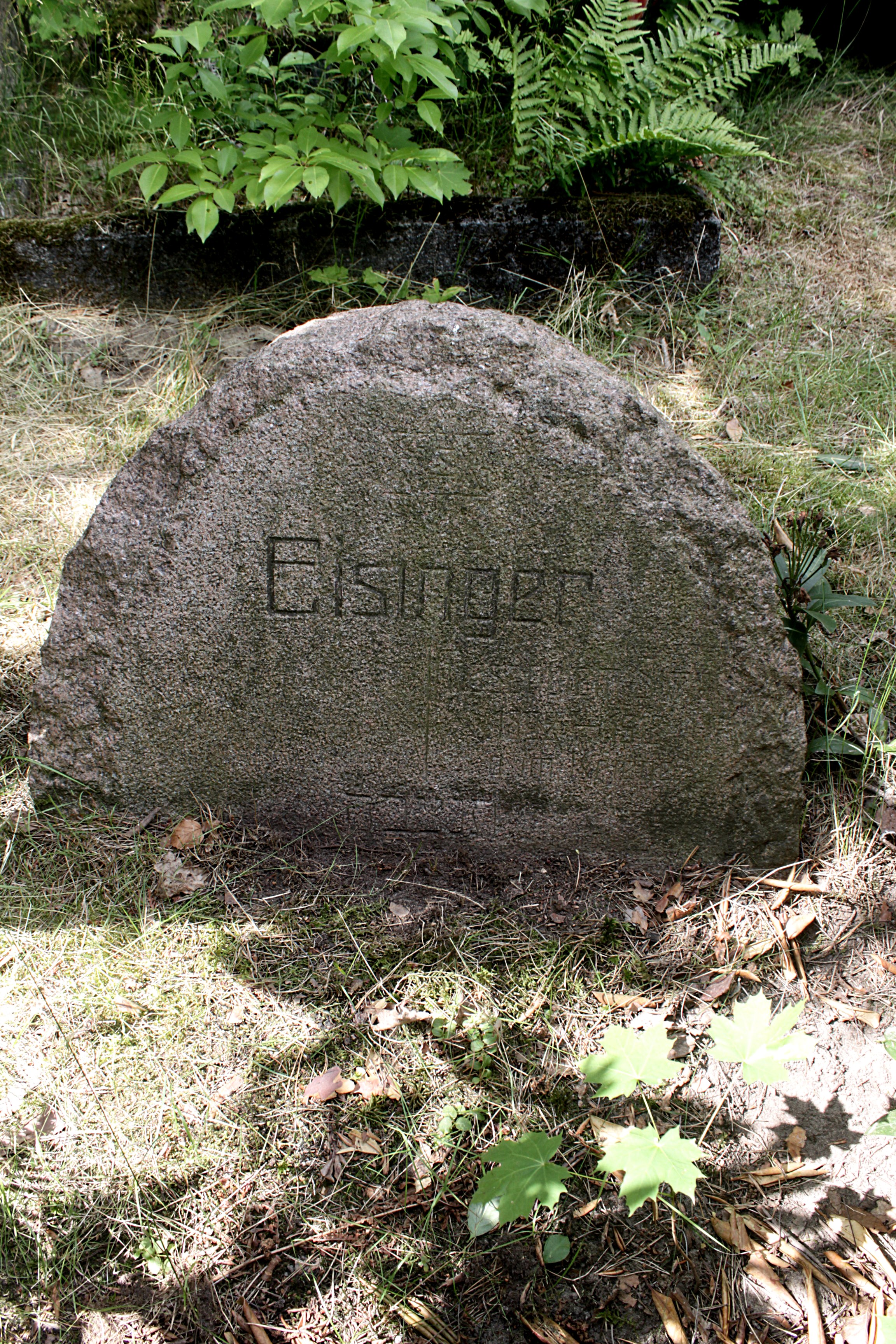 Grabstein Nummer 59 auf dem Friedhof Cottbus 1