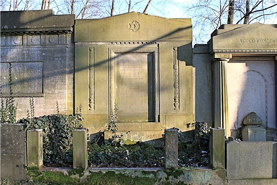Grabstein Nummer 485 auf dem Friedhof Potsdam