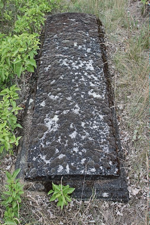 Grabstein Nummer 37 auf dem Friedhof Zasieki (Forst)