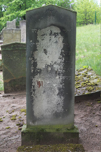 Grabstein Nummer 33 auf dem Friedhof Oderberg