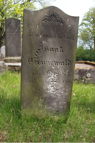 Grabstein Nummer 7 auf dem Friedhof Oderberg