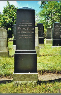 Grabstein Nummer 64 auf dem Friedhof Prenzlau