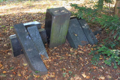 Grabstein Nummer 10 auf dem Friedhof Lindow