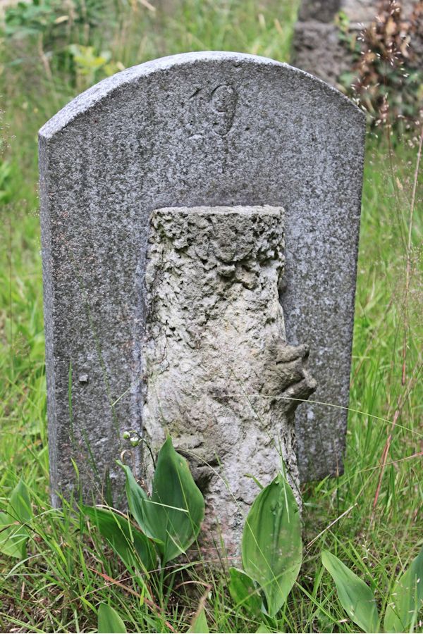 Grabstein Nummer 239 auf dem Friedhof Potsdam