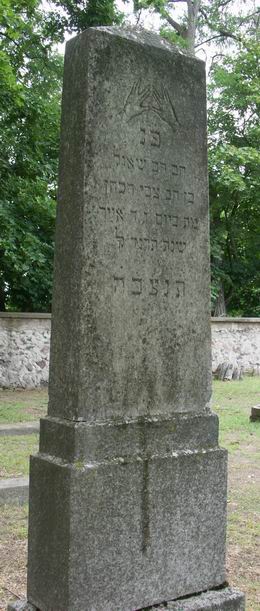 Grabstein Nummer 147 auf dem Friedhof Wriezen
