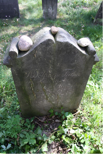 Grabstein Nummer 2 auf dem Friedhof Meinsdorf