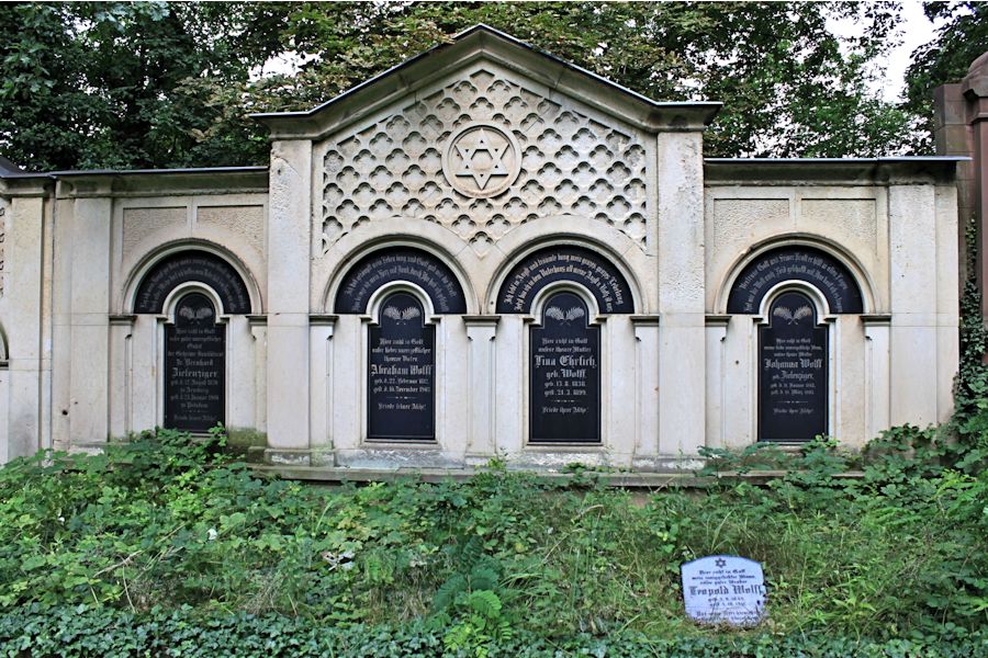 Grabstein Nummer 455 auf dem Friedhof Potsdam
