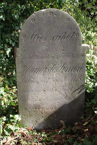 Grabstein Nummer 46 auf dem Friedhof Beelitz