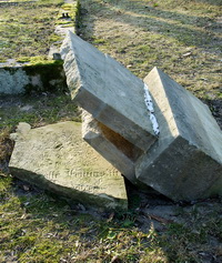 Grabstein Nummer 51 auf dem Friedhof Schwedt