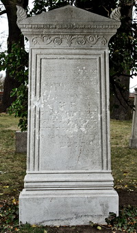 Grabstein Nummer 25 auf dem Friedhof Schwedt