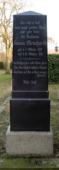 Grabstein Nummer 114 auf dem Friedhof Schwedt