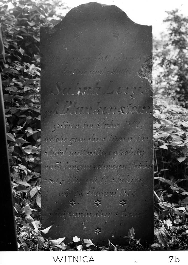 Grabstein Nummer 1 auf dem Friedhof Witnica (Vietz)